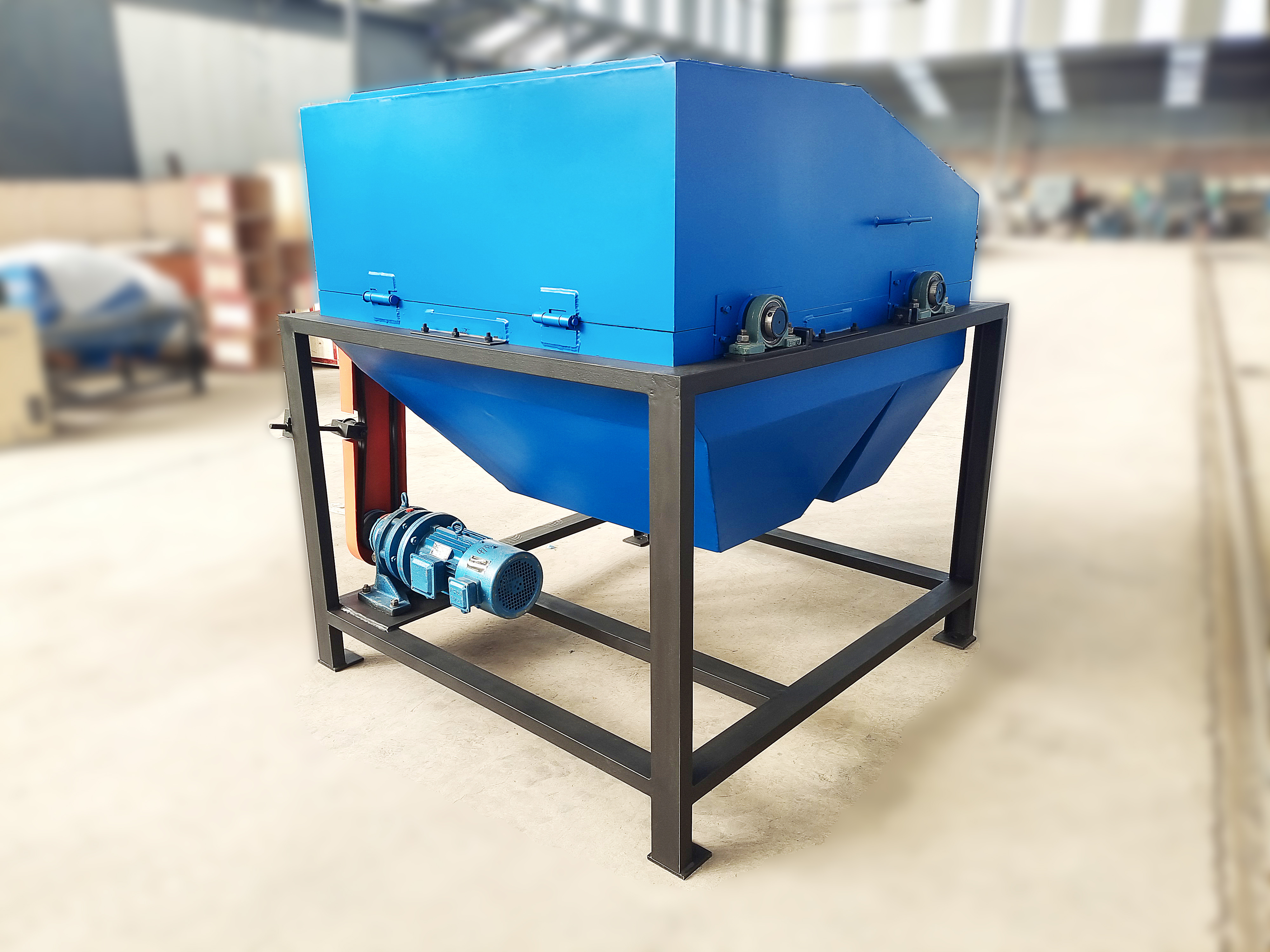 強(qiáng)磁干式磁選機(jī) 強(qiáng)磁干式磁選機(jī)